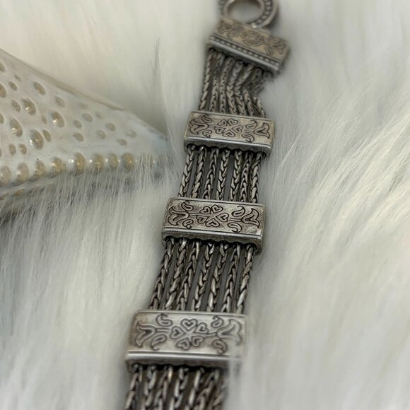 BRIGHTON VINTAGE MULTI-STRAND SILVERPLATED FLORAL BRACELET - Picture 10 of 10